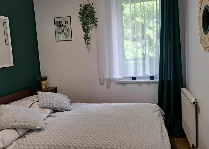 310 Апартаменты *