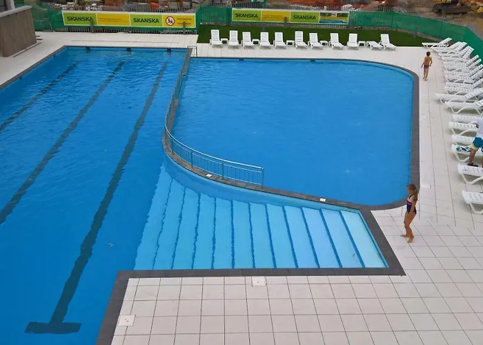 310 Колобжег